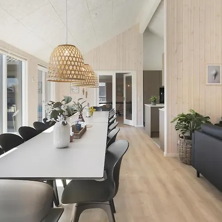 Villavilla 933 - Ostersobadet, Lollandfalstermon * Rødby